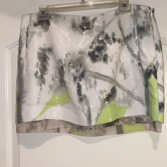 Diane vonFurstenberg sequin multi color mini skirt size 12 - Picture 9 of 11